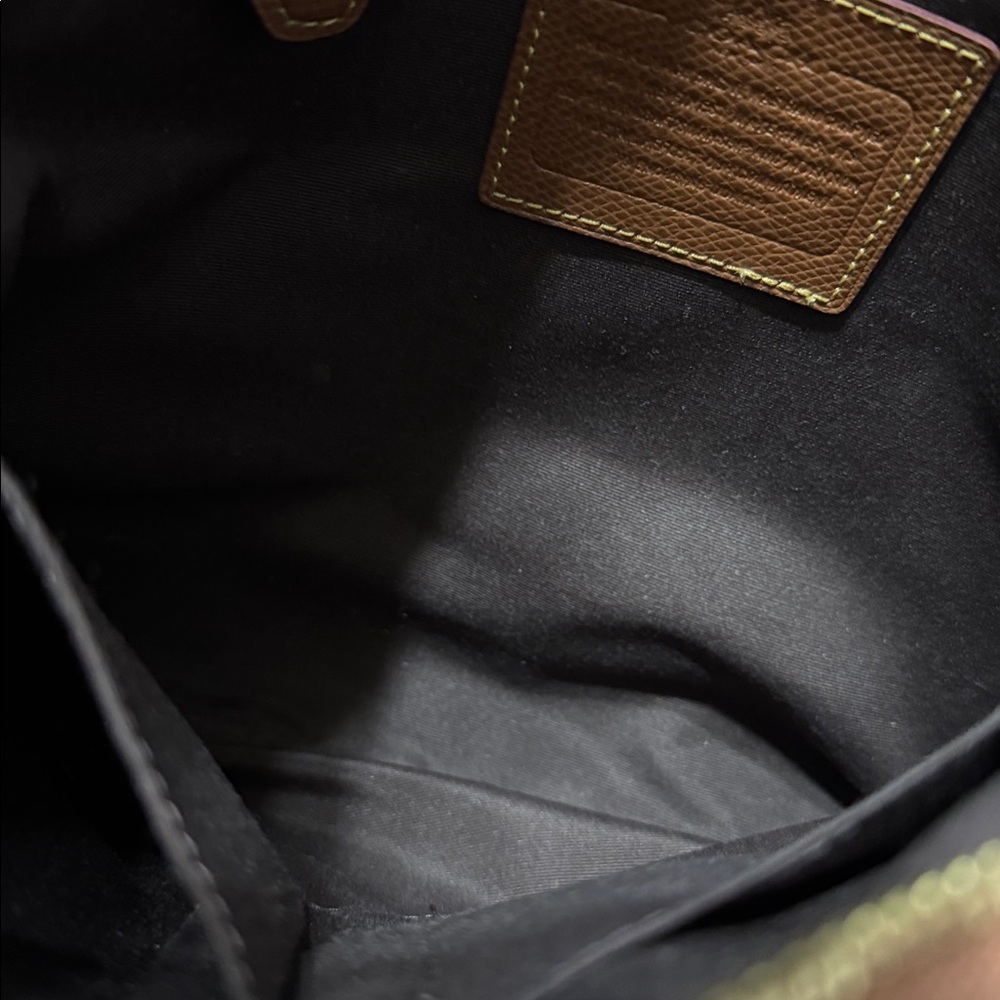 Coach‎ Signature File Crossbody Bag - Picture 8 of 9